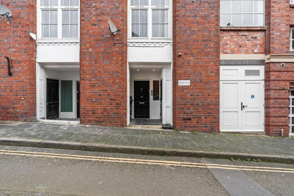 Charming 2-bedroom With Excellent Amenities Apartment Birmingham